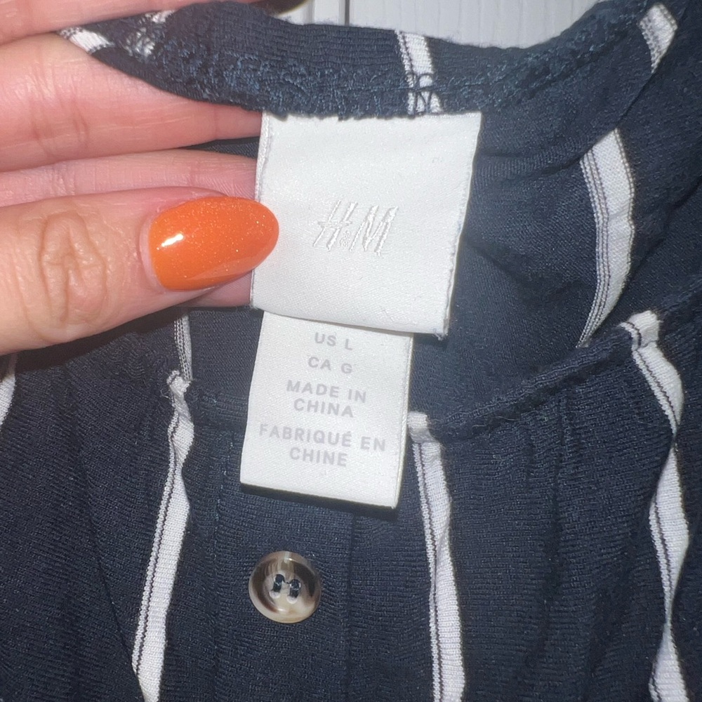 H&M top - Picture 2 of 3